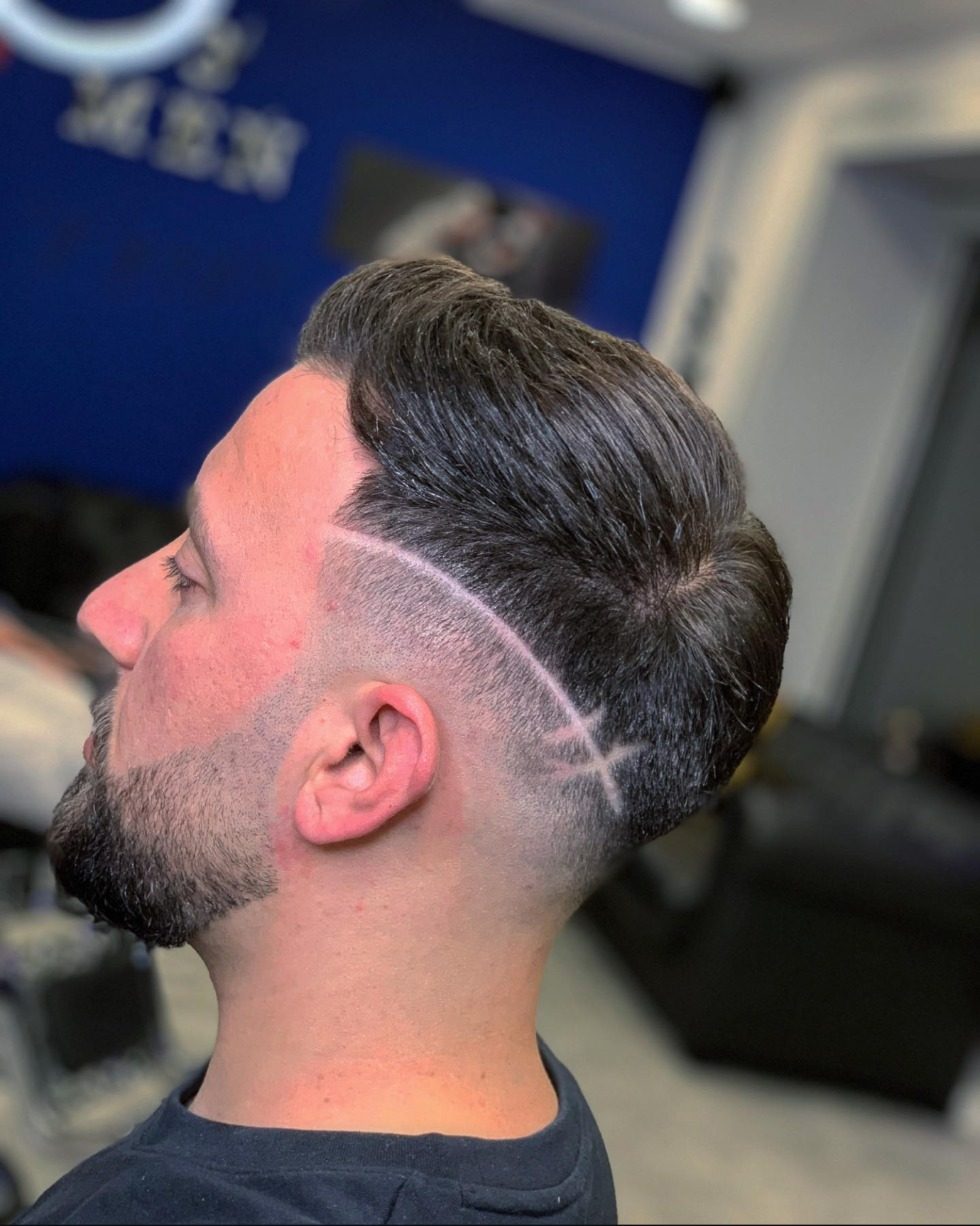 3 Men Barber Shop